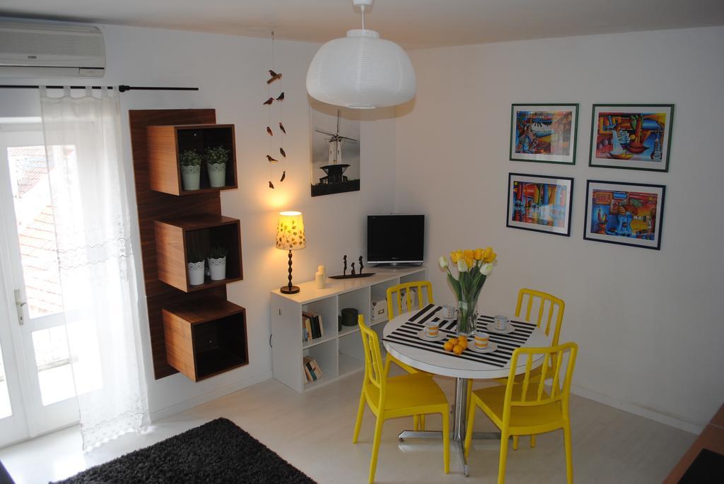 Apartment Optimist Makarska Chambre photo