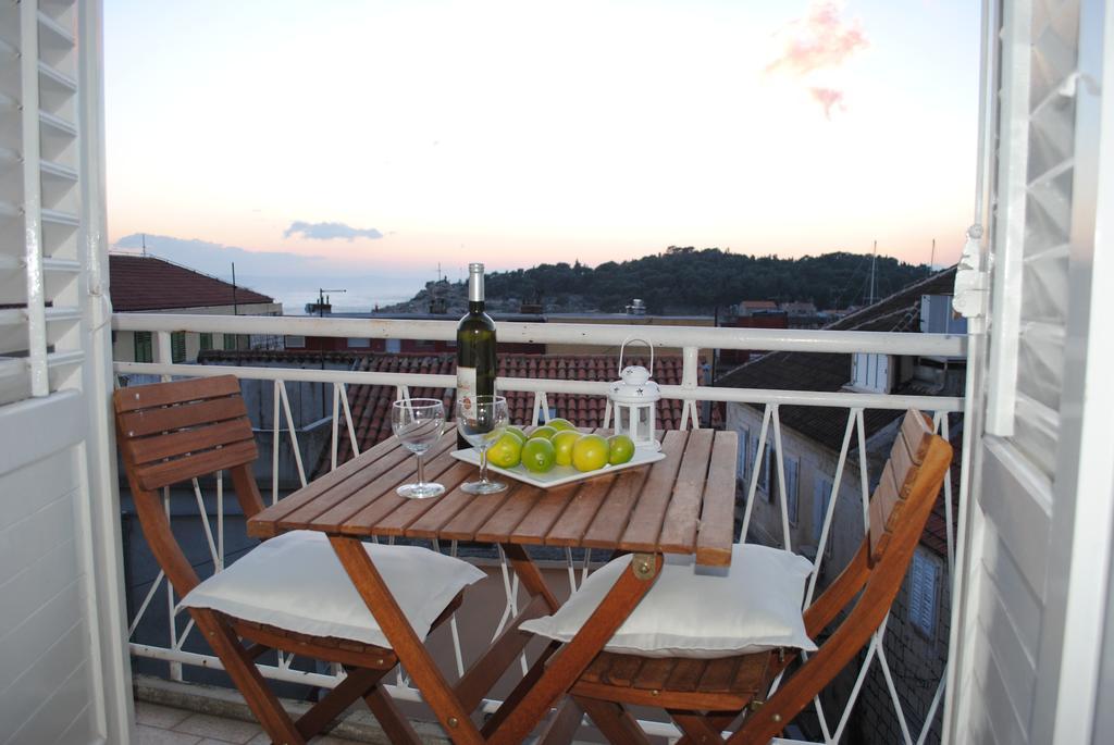 Apartment Optimist Makarska Chambre photo