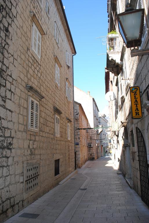Apartment Optimist Makarska Chambre photo