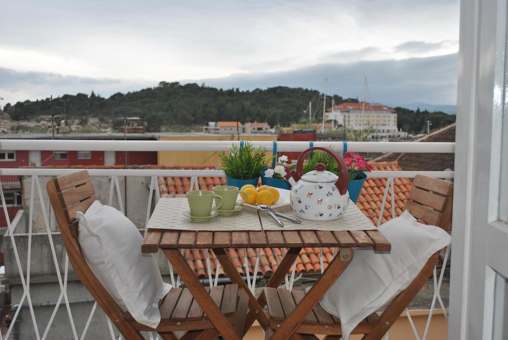 Apartment Optimist Makarska Chambre photo