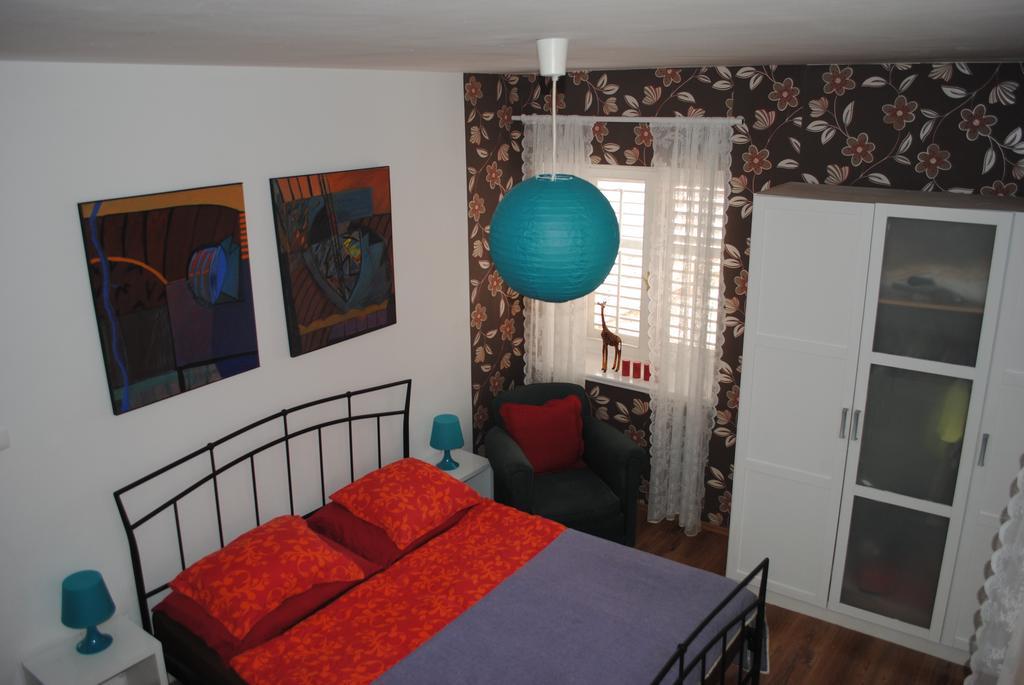 Apartment Optimist Makarska Chambre photo