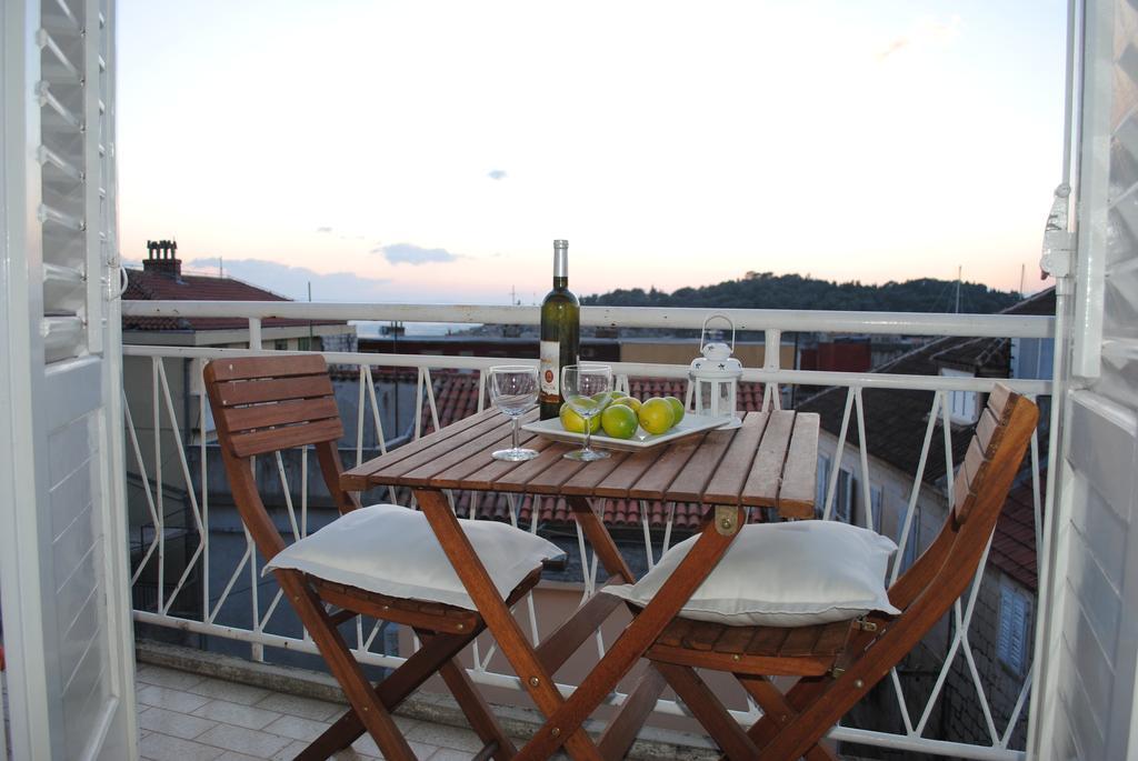 Apartment Optimist Makarska Chambre photo