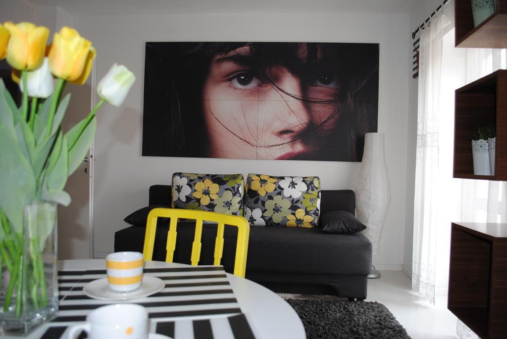 Apartment Optimist Makarska Chambre photo